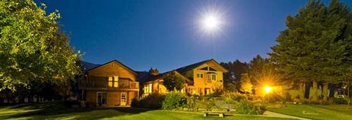 Bad Rock Bed And Breakfast Inn Columbia Falls Exterior photo
